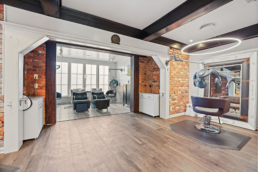 Beauty Salon «Lux Salon», reviews and photos, 7337 Highland Rd, Baton Rouge, LA 70808, USA