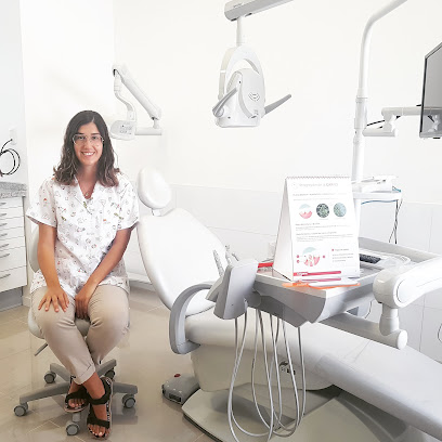 Consultorio Odontológico MeloDENT - Dra. María José Perdomo