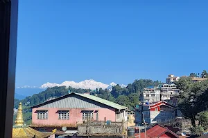 Hotel Aristocrat Darjeeling image