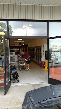 Kearsarge Laundromat - Photo 8 - Car repair in Erie, PA, Erie