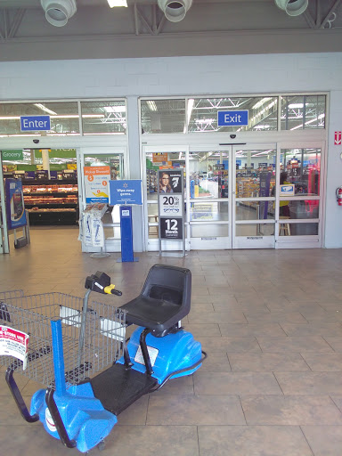 Discount Store «Walmart», reviews and photos, 1720 E Hillsborough Ave, Tampa, FL 33610, USA