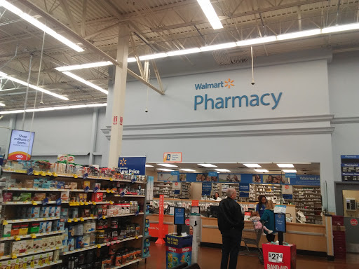 Department Store «Walmart Supercenter», reviews and photos, 1195 Barrett Blvd, Henderson, KY 42420, USA