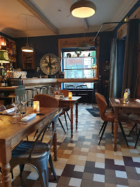 Atmosphère du Restaurant La table de Max, boeuf et homard à Lyon - n°6