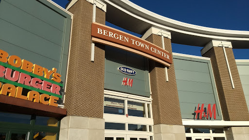 Outlet Mall «The Outlets at Bergen Town Center», reviews and photos, 1 Bergen Town Center, Paramus, NJ 07652, USA