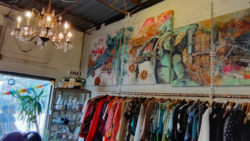 Vintage Clothing Store «Pilsen Vintage», reviews and photos, 1430 W 18th St, Chicago, IL 60608, USA