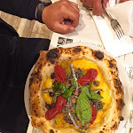 Photo n°3 de l'avis de Valiant.e fait le 21/04/2024 à 18:37 sur le  Sasà Martucci - Pizzeria I Masanielli à Caserta