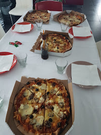 Plats et boissons du Livraison de pizzas PIZZA LE RÉTRO à Coudoux - n°1