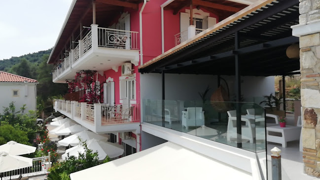 Filoxenia sea view waterfall il Paradiso - Υπηρεσία καθαρισμού