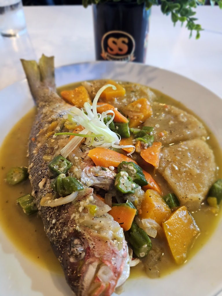 FoodEyez Caribbean Cuisine 33067