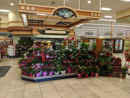 Grocery Store «Bel Air», reviews and photos, 1885 E Gibson Rd, Woodland, CA 95776, USA