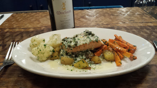 Fine Dining Restaurant «Sonoma Wine Shop / La Bodega Kitchen», reviews and photos, 2295 Gravenstein Hwy S, Sebastopol, CA 95472, USA