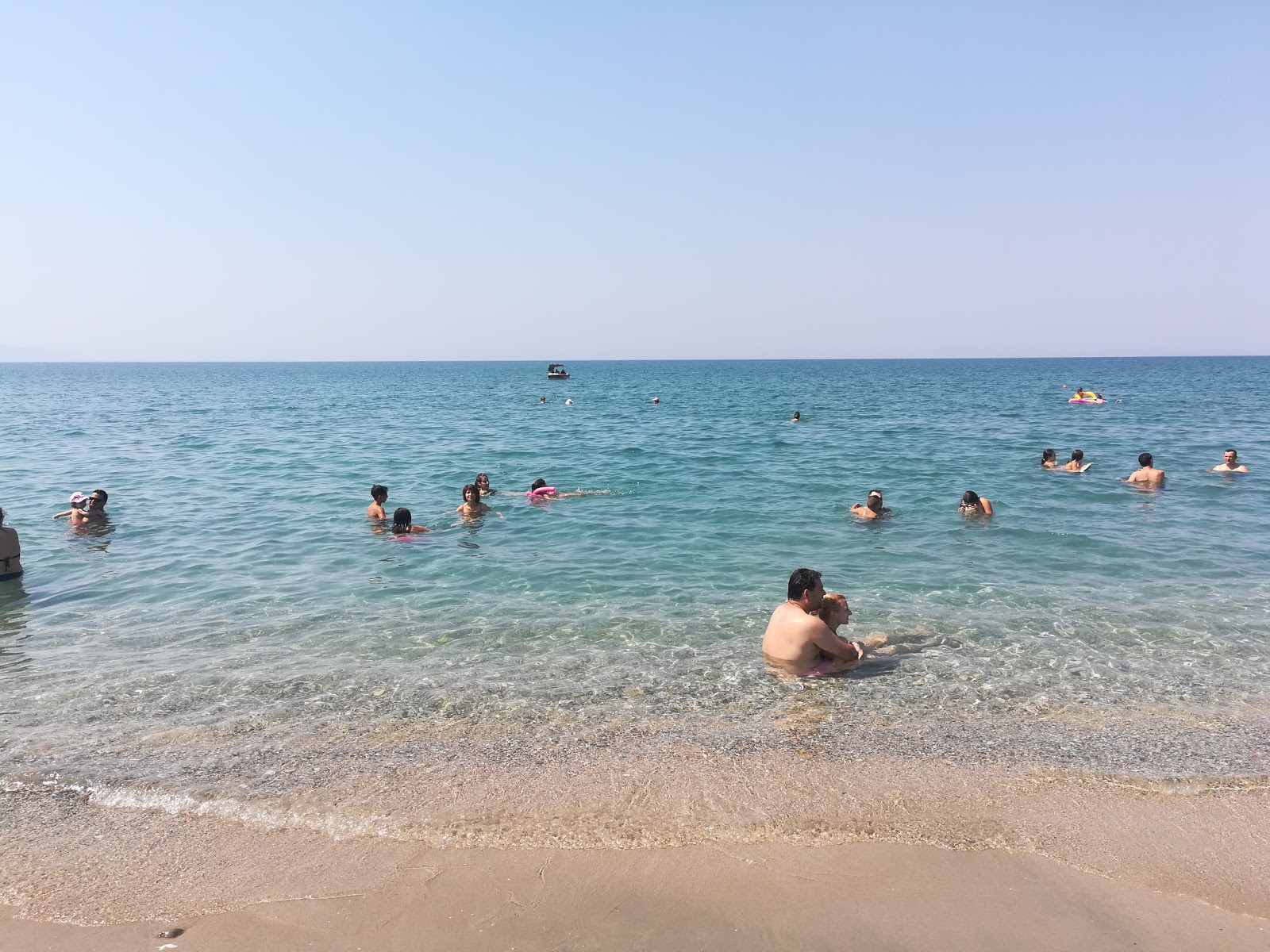 Photo of Kastrosykia beach with very clean level of cleanliness