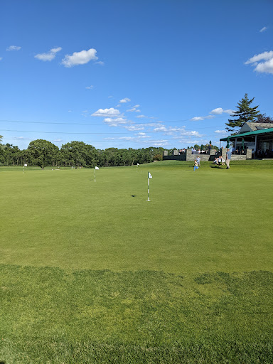 Golf Course «Wheatley Hills Golf Club», reviews and photos, 147 E Williston Ave, East Williston, NY 11596, USA