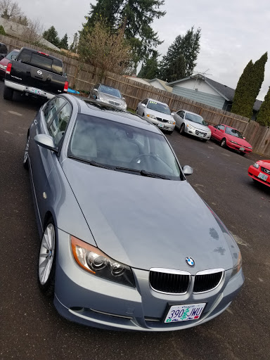 Used Car Dealer «PDX Used Cars», reviews and photos, 1475 SE Tualatin Valley Hwy, Hillsboro, OR 97123, USA