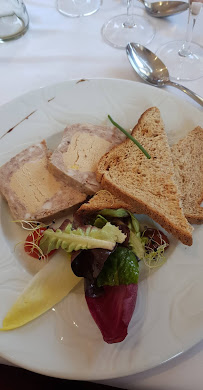 Plats et boissons du Restaurant français Auberge des Roses à Monein - n°10