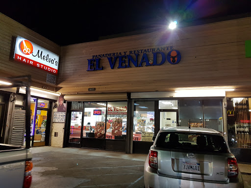 El Venado Bakery and Restaurant