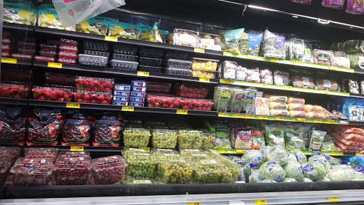 Grocery Store «Grocery Outlet Bargain Market», reviews and photos, 12010 San Pablo Ave, Richmond, CA 94805, USA