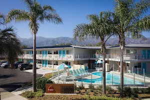 Motel 6 Santa Barbara, CA - Beach image