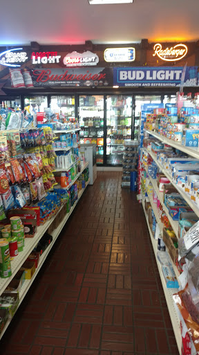 Liquor Store «Park Vasona Liquors», reviews and photos, 3391 Winchester Blvd, Campbell, CA 95008, USA