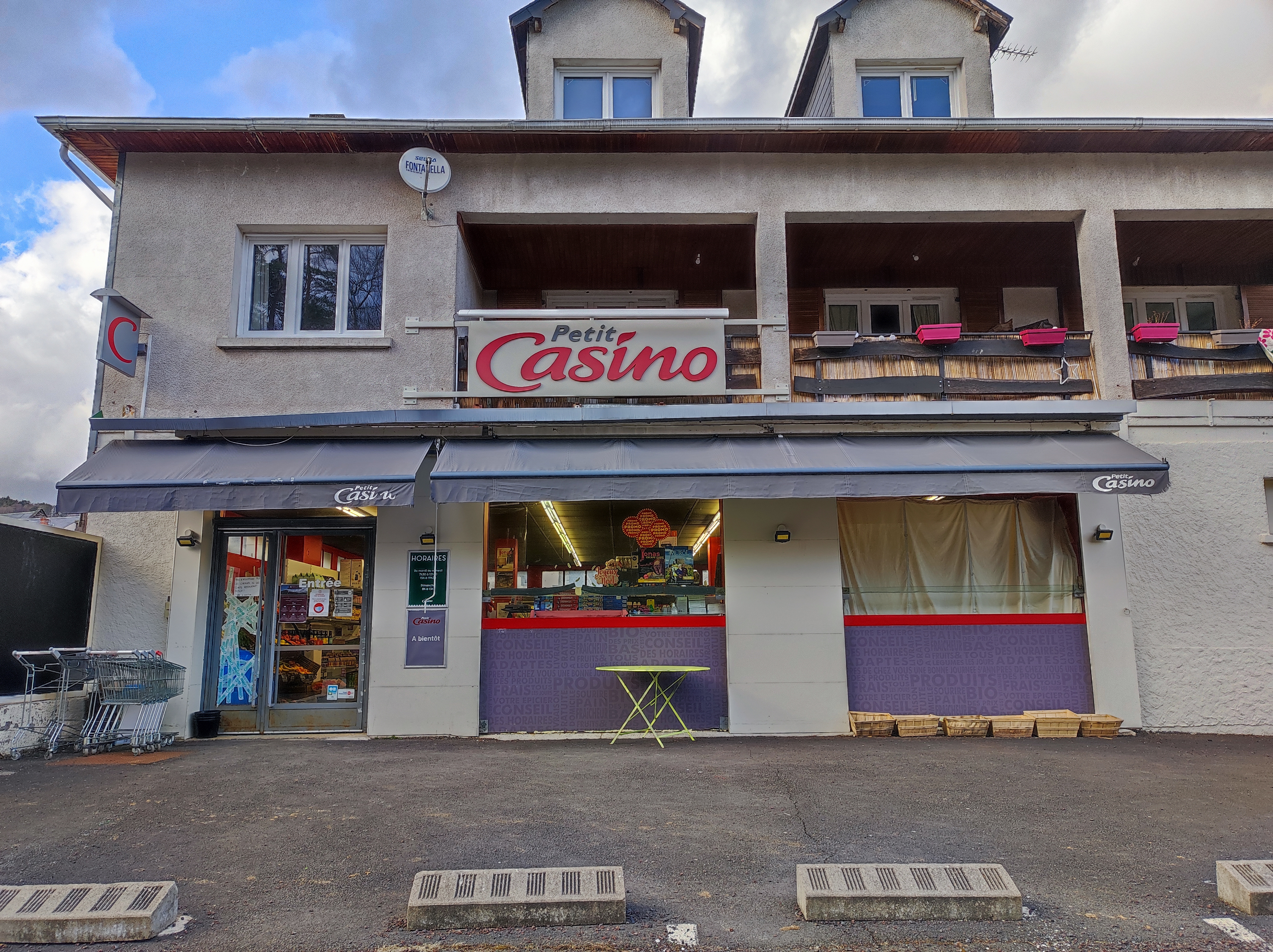 Photo n° 1 de l'avis de Vassili. fait le 25/02/2022 à 21:31