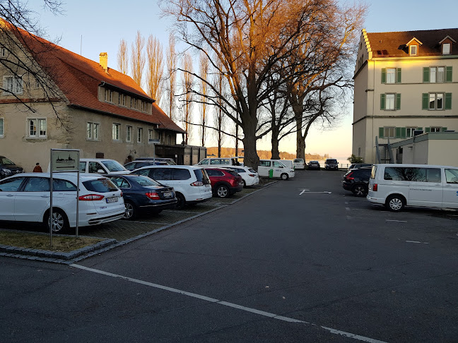 Kommentare und Rezensionen über Parkplatz Steigenberger
