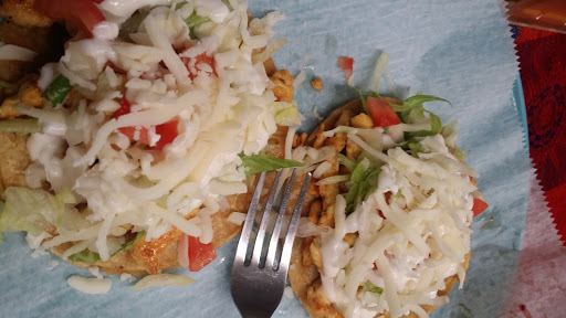 Mexican Grocery Store «Las Penas Mexican Grocery & Restaurant», reviews and photos, 215 Byers Rd, Miamisburg, OH 45342, USA