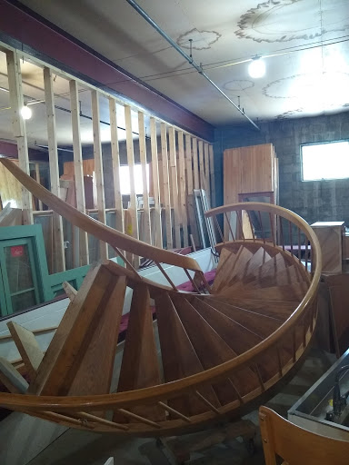 Surplus Store «Vermont Salvage Exchange», reviews and photos, 4 Gates St, White River Junction, VT 05001, USA