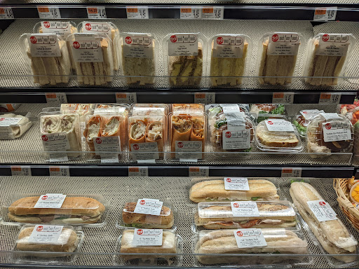 Supermarket «Big Y», reviews and photos, 1 E Silver St, Westfield, MA 01085, USA