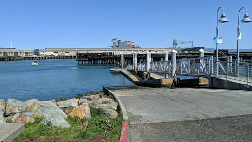 Pier 52 Boat Launch