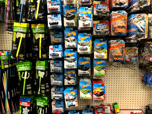 Dollar Store «Dollar Tree», reviews and photos, 10600 France Ave S, Bloomington, MN 55431, USA