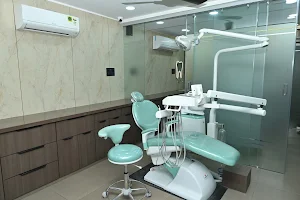 DR GHARIA'S DENTAL CLINIC || Best Dental Clinic, Dentist, Root Canal Treatment, Dental Solutions image