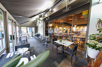 Atmosphère du Restaurant de fruits de mer Pierrot Coquillages Kiosque, Restaurant, Livraison de fruits de mer & Poissons à Marseille - n°6