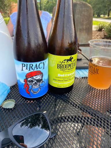 Brewery «Broomtail Craft Brewery», reviews and photos, 6404 Amsterdam Way, Wilmington, NC 28405, USA