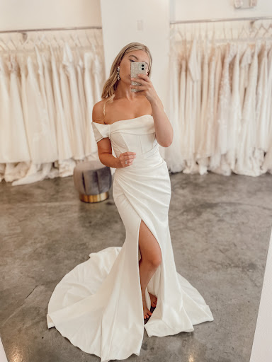 Bridal Shop «Blush Bridal Sarasota», reviews and photos, 1409 1st St Unit A, Sarasota, FL 34236, USA