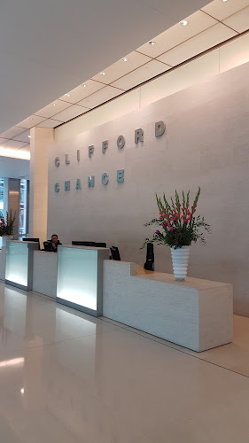 Comments and reviews of Clifford Chance