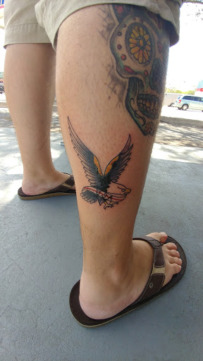 Tattoo Shop «Island Tattoo & Piercings», reviews and photos, 6600 Manatee Ave W, Bradenton, FL 34209, USA