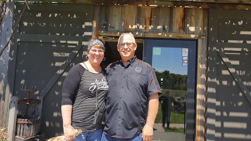 Vineyard «Vermilion Valley Vineyards», reviews and photos, 11005 Gore Orphanage Rd, Wakeman, OH 44889, USA