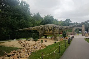 Belgorodskiy Park Dinozavrov image