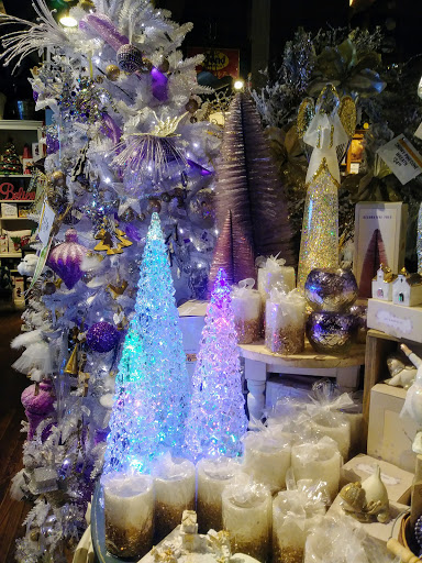 American Restaurant «Cracker Barrel Old Country Store», reviews and photos, 475 Rivers Edge Dr, Milford, OH 45150, USA