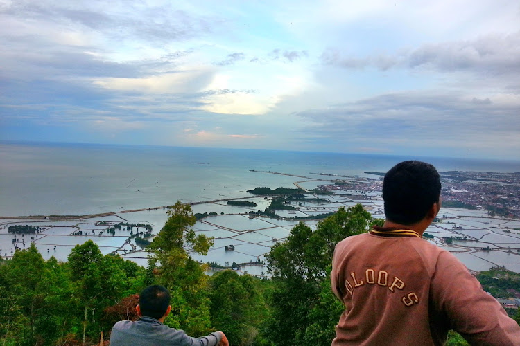 Gunung Kambing Sea & City View Palopo