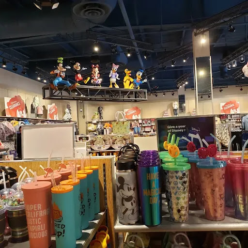 Toy Store «Disney Store», reviews and photos, 127 Outlet Square, Hershey, PA 17033, USA