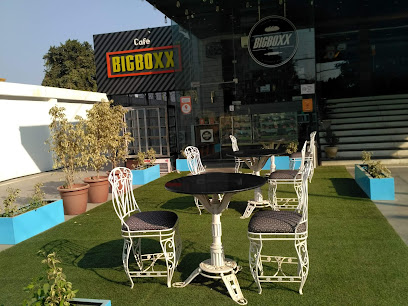 Cafe Bigboxx - 25/3B, Lal Bahadur Shastri Marg, Civil Lines, Prayagraj, Uttar Pradesh 211001, India