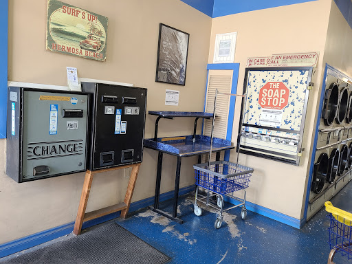 Laundromat «Wash & Surf Coin Laundry», reviews and photos, 511 Pier Ave, Hermosa Beach, CA 90254, USA