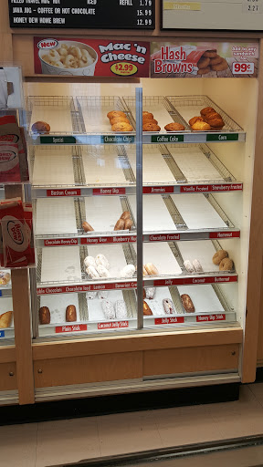 Donut Shop «Honey Dew Donuts», reviews and photos, 541 Pleasant St, Brockton, MA 02301, USA