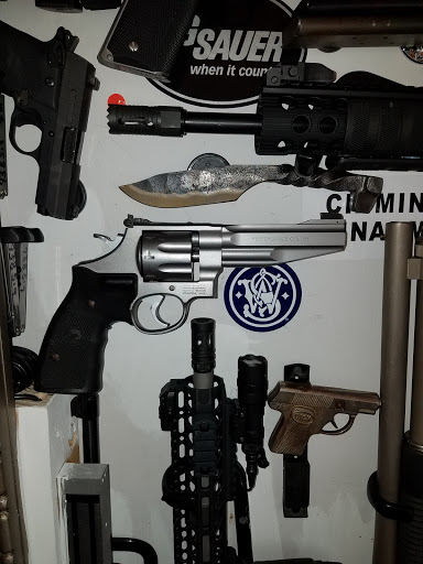 Gun Shop «Jolly Roger Firearms», reviews and photos, 16 Park Lane Rd, New Milford, CT 06776, USA