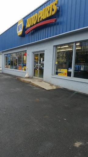 Auto Parts Store «NAPA Auto Parts - Genuine Parts Company», reviews and photos, 808 N Market St, Selinsgrove, PA 17870, USA