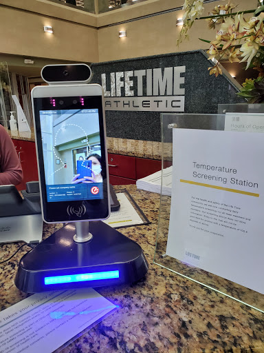 Gym «Life Time Fitness», reviews and photos, 7717 Willow Chase Blvd, Houston, TX 77070, USA