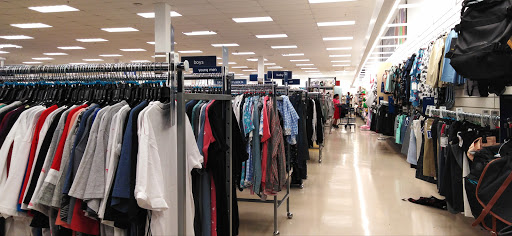 Department Store «Marshalls», reviews and photos, 2175 E Semoran Blvd, Apopka, FL 32703, USA