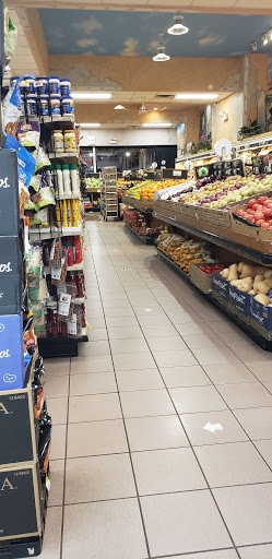 Grocery Store «City Fresh Market», reviews and photos, 3201 W Devon Ave, Chicago, IL 60659, USA