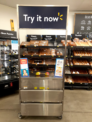 Department Store «Walmart Supercenter», reviews and photos, 3700 Owen Rd, Fenton, MI 48430, USA